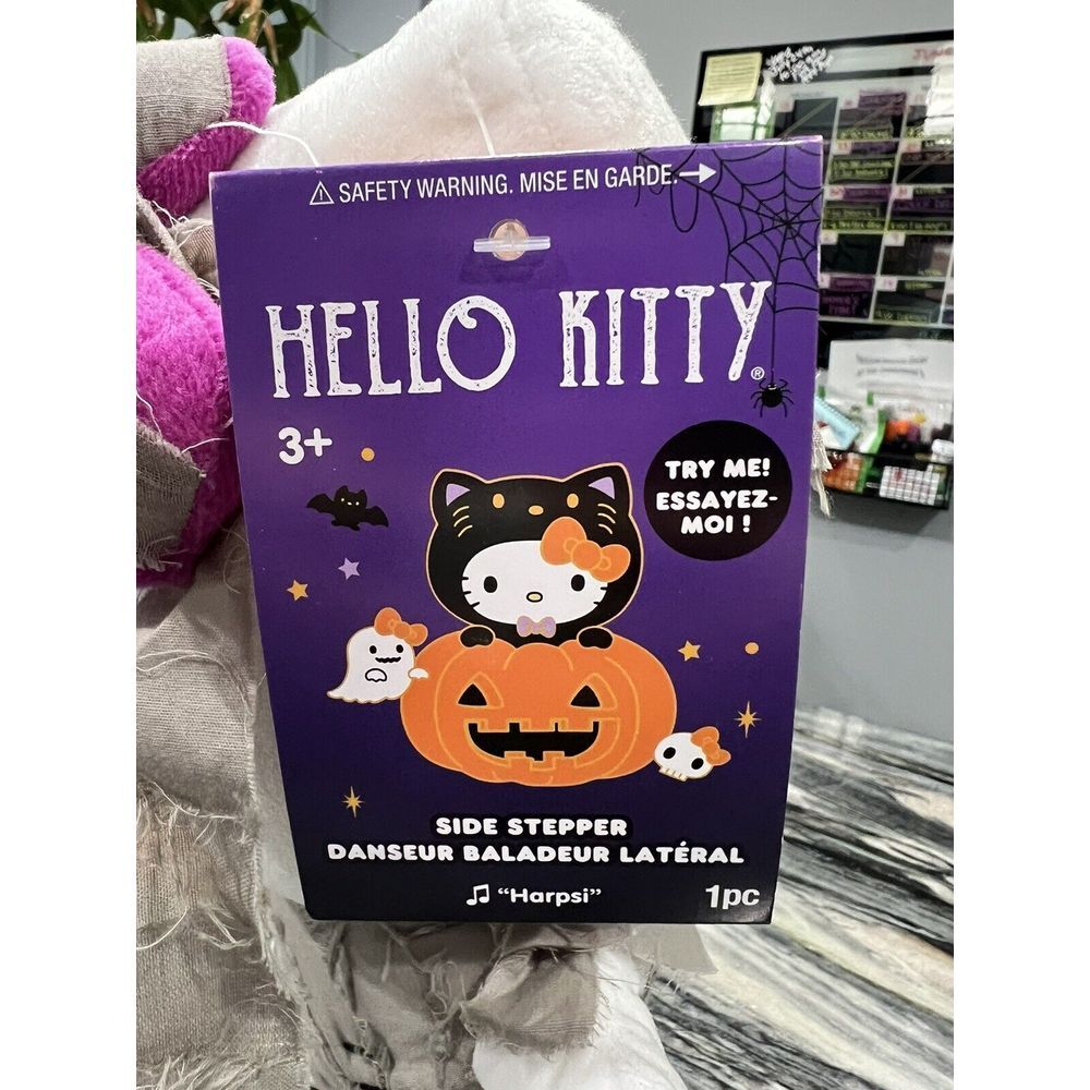 Hello Kitty Halloween Plush Side Stepper NEW -‎ Animated 2023 - 335 - Picture 6 of 7